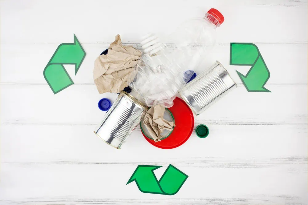 recycle composition with recyclable items